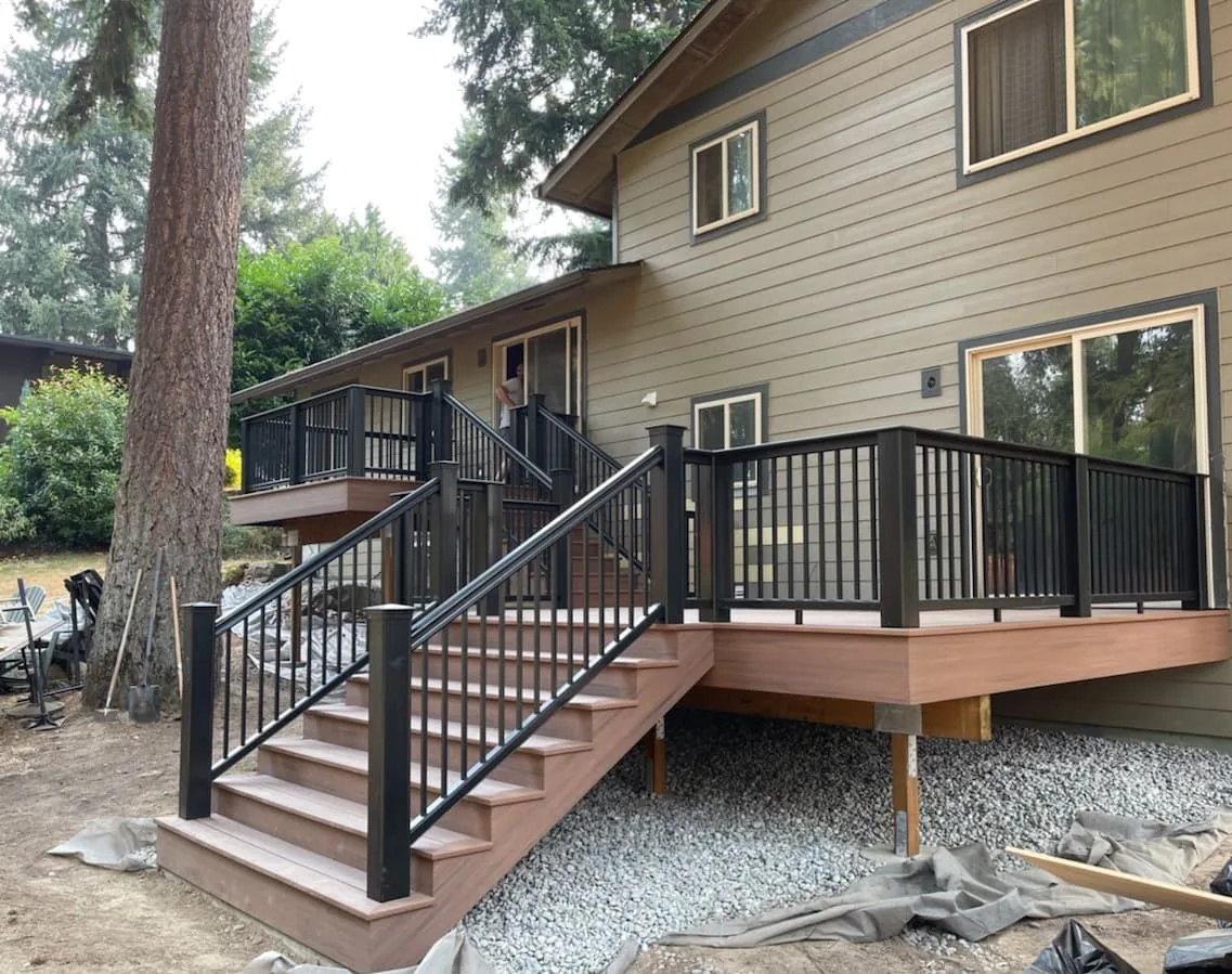 Rebuilt double-deck system with lasting finishes